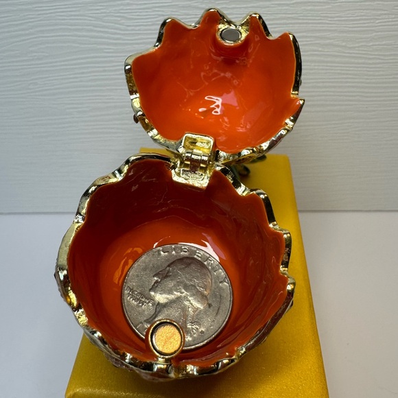 Pineapple Trinket Box Tchotchke NWT - Picture 7 of 7